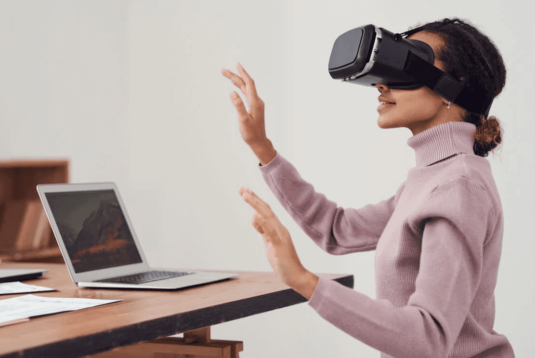 10 Ways to Explore the Metaverse